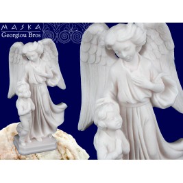 Anioł Stróż z dzieckiem - alabaster grecki 14 cm